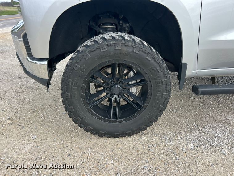 image for item FC5344 2020 Chevrolet Silverado 1500 LT Ext. Cab pickup truck