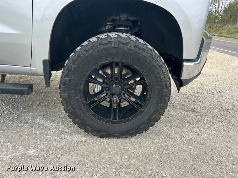 image for item FC5344 2020 Chevrolet Silverado 1500 LT Ext. Cab pickup truck