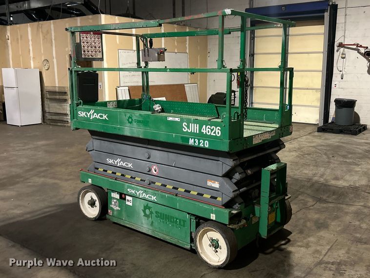 image for item FC5346 Skyjack SJ 4626 scissor lift