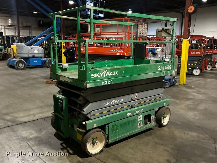 image for item FC5346 Skyjack SJ 4626 scissor lift