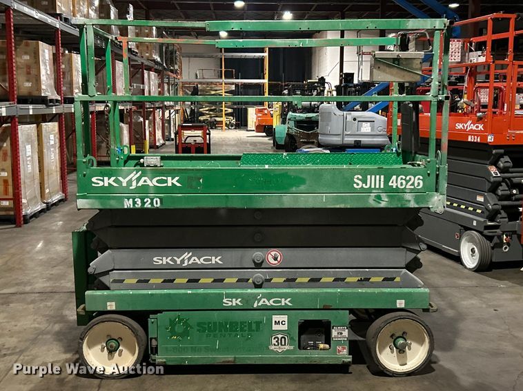 image for item FC5346 Skyjack SJ 4626 scissor lift