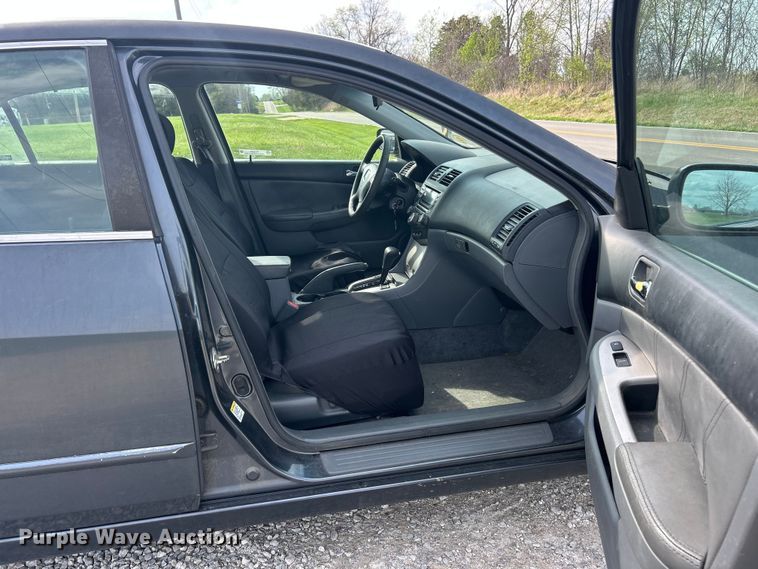 image for item FC5354 2003 Honda Accord 