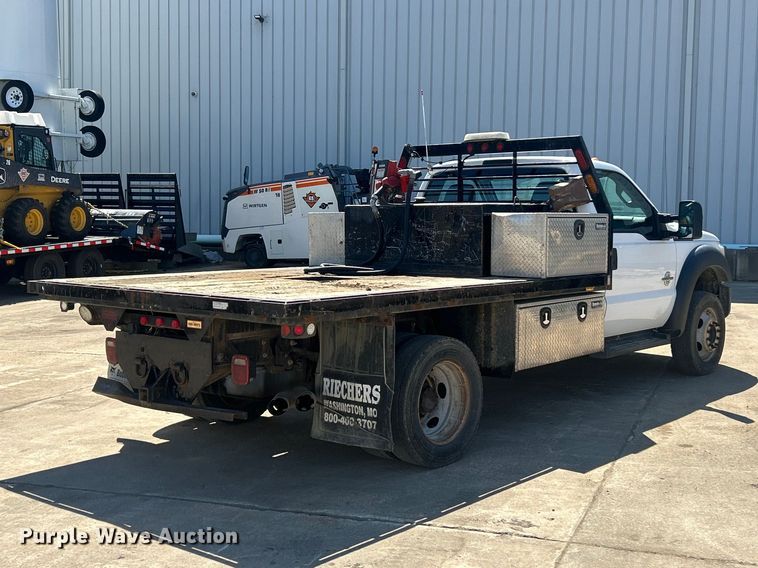 image for item FC5361 2015 Ford F550 XL Super Duty flatbed truck