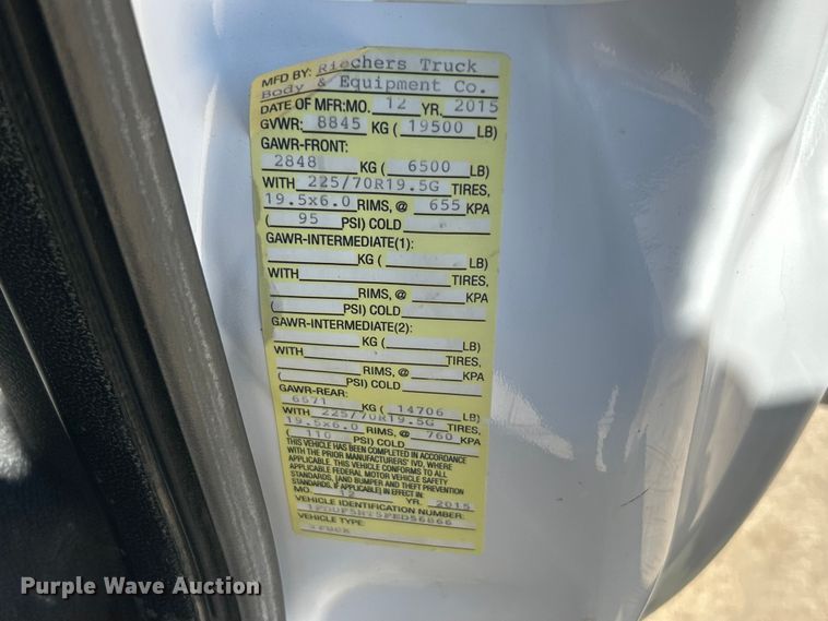 image for item FC5361 2015 Ford F550 XL Super Duty flatbed truck