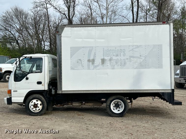 image for item FC5367 1995 Isuzu NPR box truck