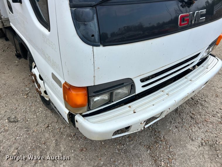 image for item FC5367 1995 Isuzu NPR box truck