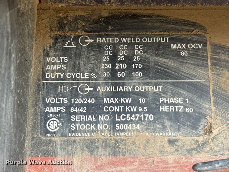 image for item FC5367 1995 Isuzu NPR box truck