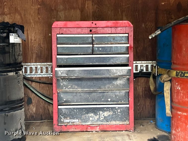 image for item FC5367 1995 Isuzu NPR box truck