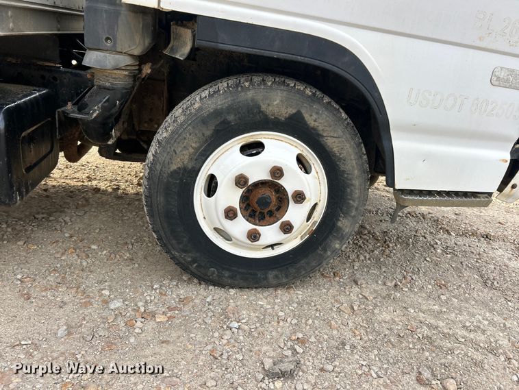 image for item FC5367 1995 Isuzu NPR box truck