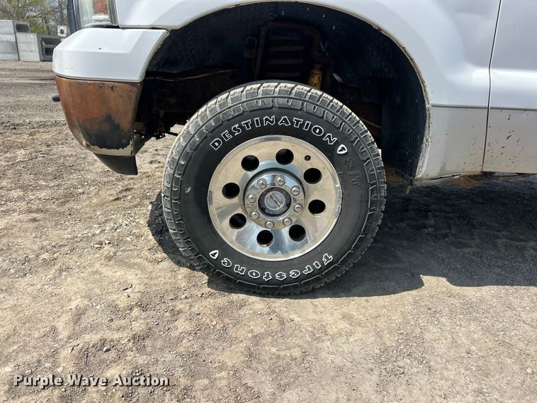 image for item FC5377 2006 Ford F250 Super Duty XL pickup truck