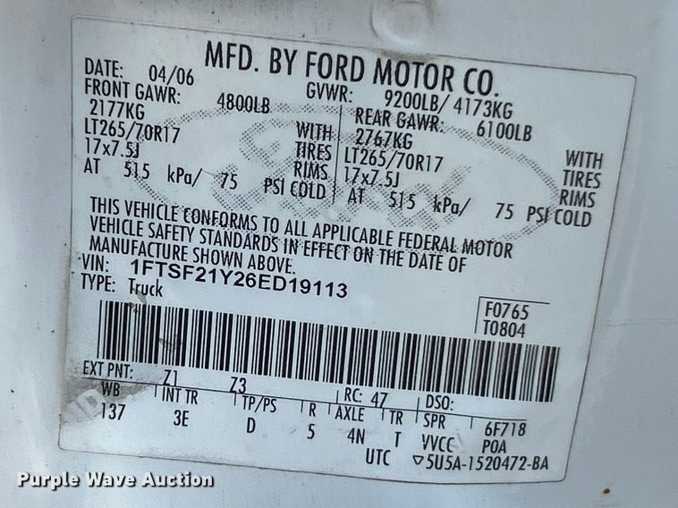 image for item FC5377 2006 Ford F250 Super Duty XL pickup truck