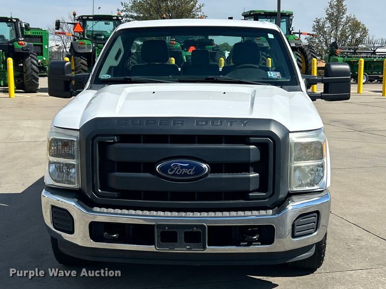 image for item FC5381 2012 Ford F250 Super Duty XL pickup truck
