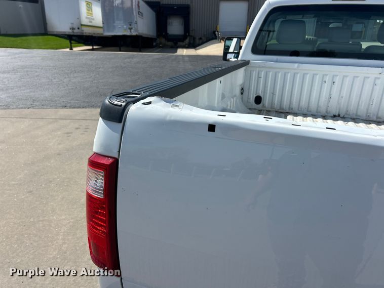 image for item FC5381 2012 Ford F250 Super Duty XL pickup truck
