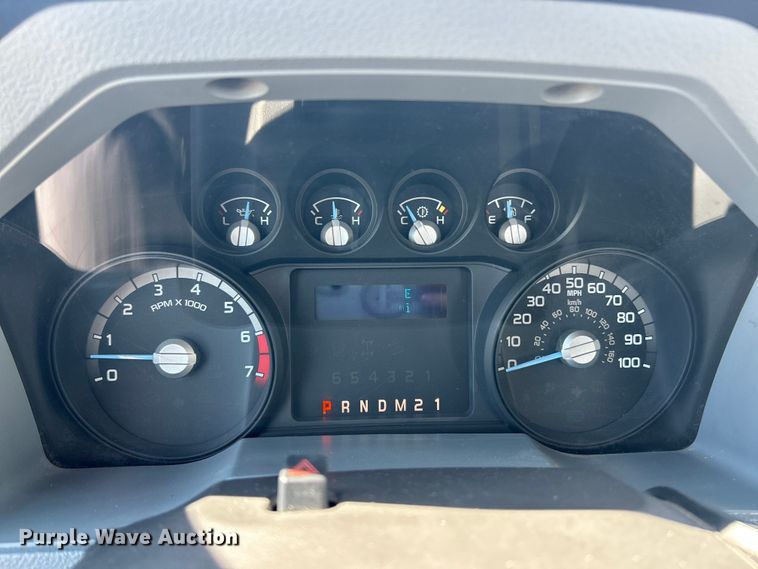 image for item FC5381 2012 Ford F250 Super Duty XL pickup truck