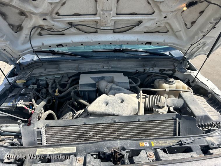 image for item FC5381 2012 Ford F250 Super Duty XL pickup truck