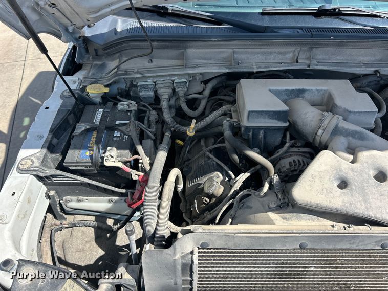 image for item FC5381 2012 Ford F250 Super Duty XL pickup truck