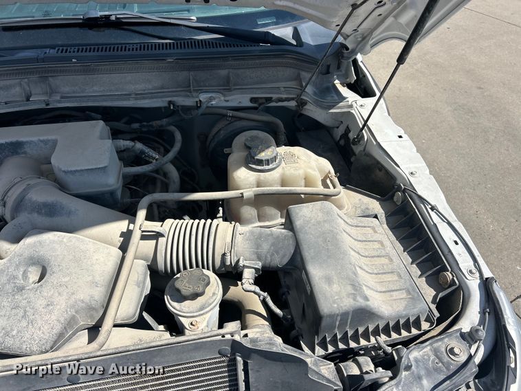 image for item FC5381 2012 Ford F250 Super Duty XL pickup truck