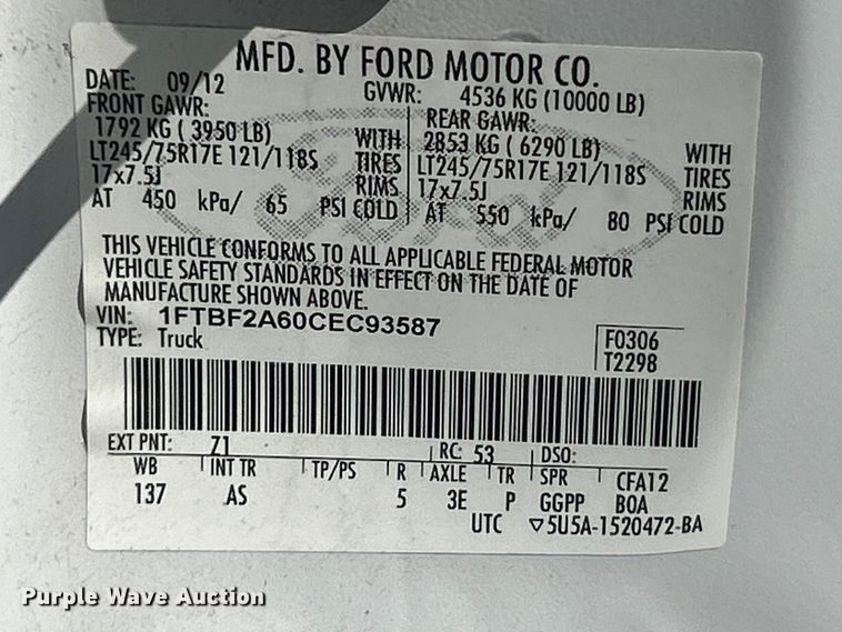 image for item FC5381 2012 Ford F250 Super Duty XL pickup truck