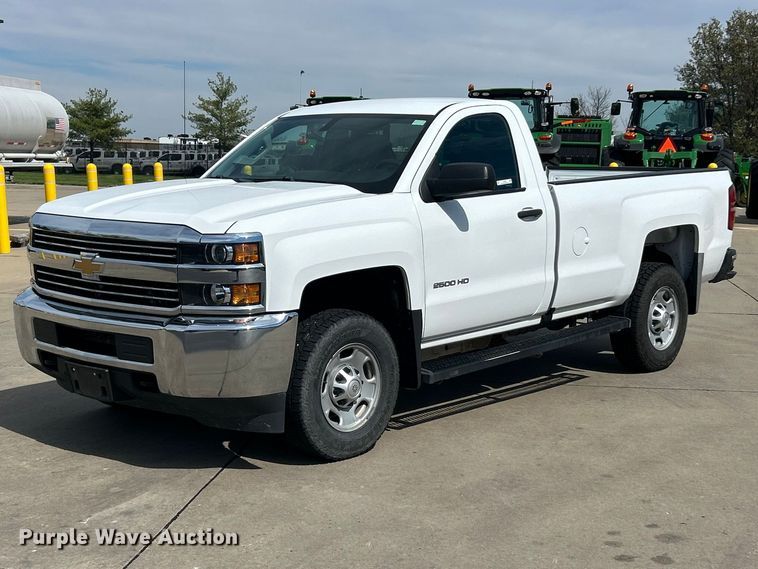 image for item FC5382 2018 Chevrolet Silverado 2500HD pickup truck