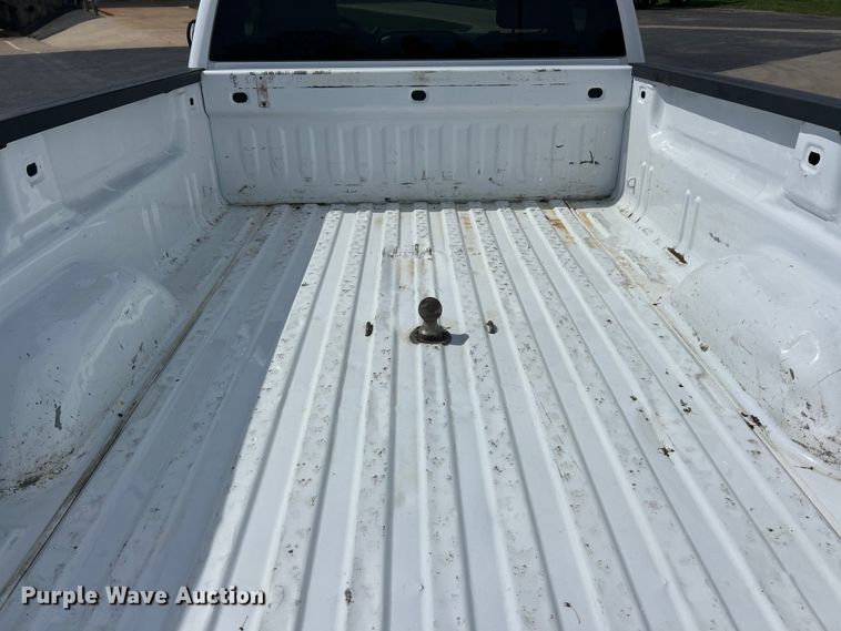 image for item FC5382 2018 Chevrolet Silverado 2500HD pickup truck