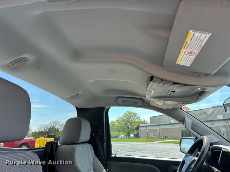 image for item FC5382 2018 Chevrolet Silverado 2500HD pickup truck