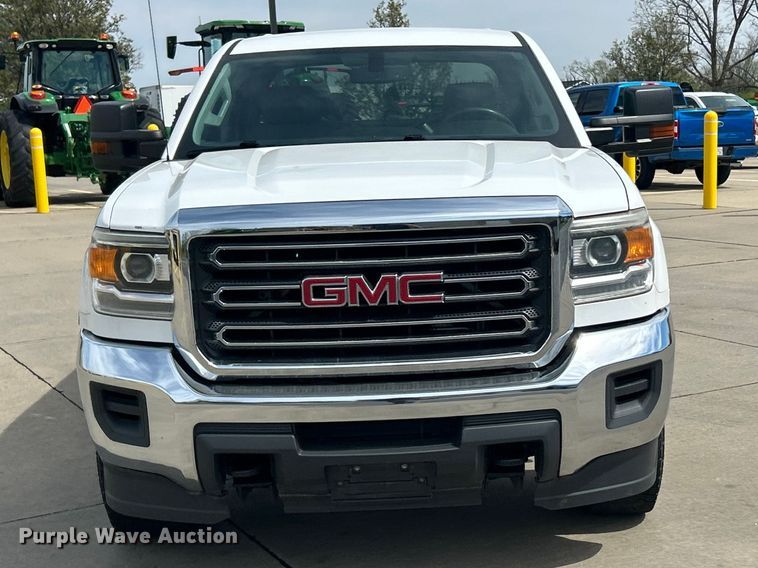image for item FC5383 2016 GMC Sierra 2500HD Crew Cab pickup truck