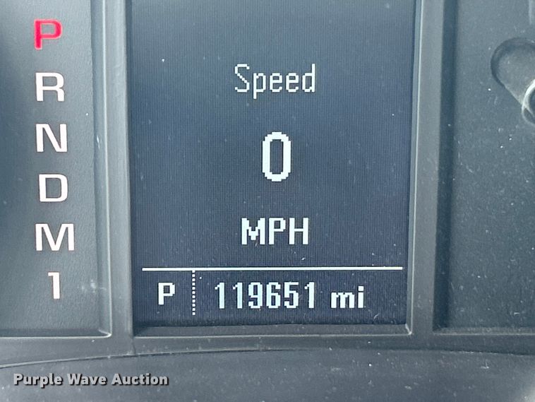 image for item FC5383 2016 GMC Sierra 2500HD Crew Cab pickup truck