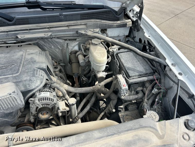 image for item FC5383 2016 GMC Sierra 2500HD Crew Cab pickup truck