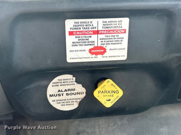 image for item FC5385 2005 Ford F750 Super Duty XL truck cab and chassis