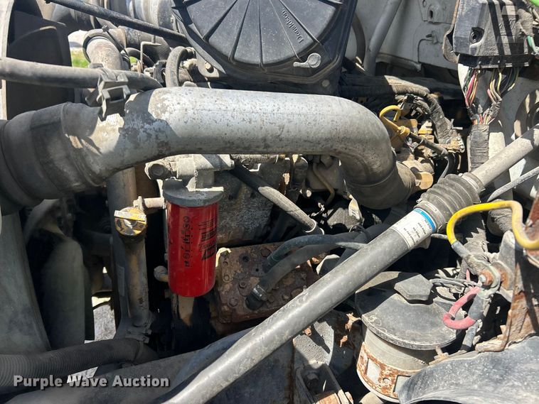 image for item FC5385 2005 Ford F750 Super Duty XL truck cab and chassis