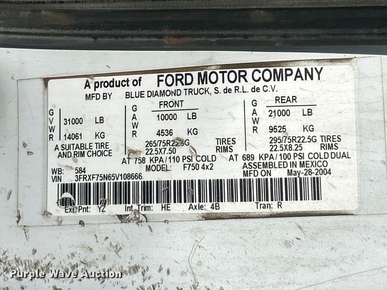 image for item FC5385 2005 Ford F750 Super Duty XL truck cab and chassis