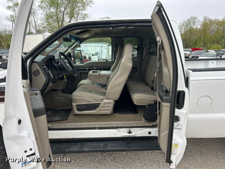 image for item FC5386 2008 Ford F350 Super Duty 