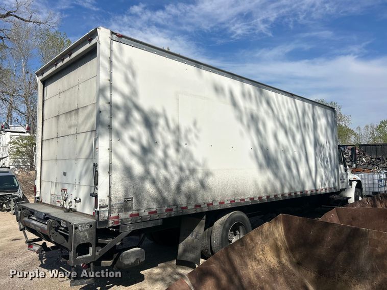 image for item FC5387 2017 International 4300 SBA box truck