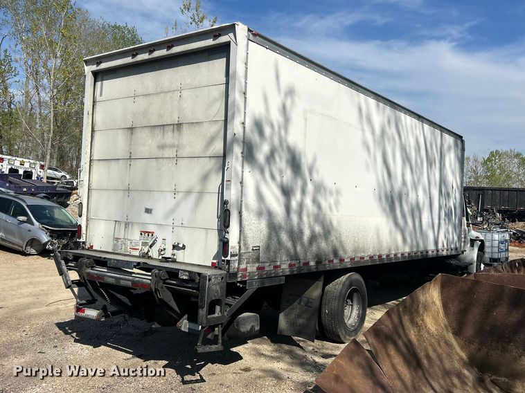 image for item FC5387 2017 International 4300 SBA box truck