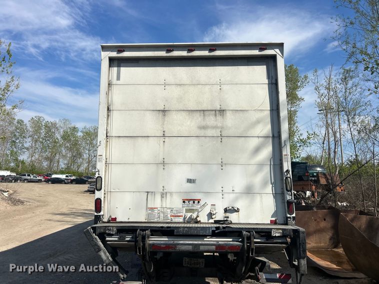 image for item FC5387 2017 International 4300 SBA box truck