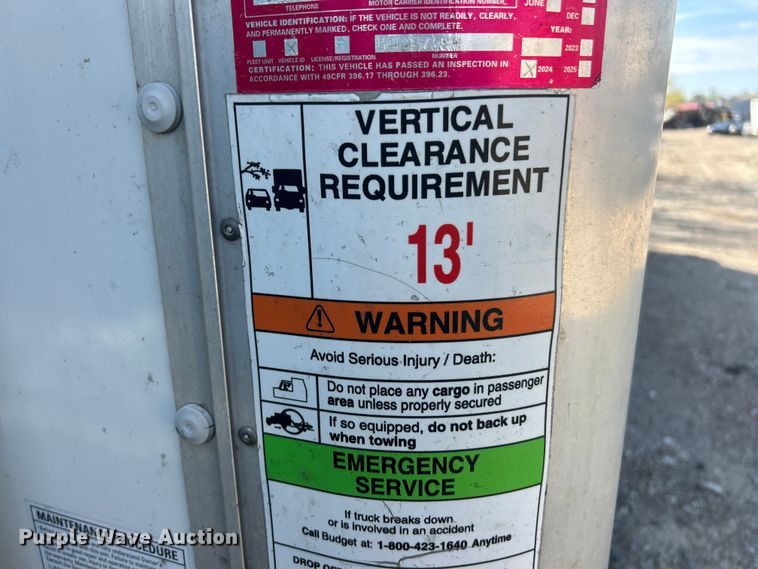 image for item FC5387 2017 International 4300 SBA box truck