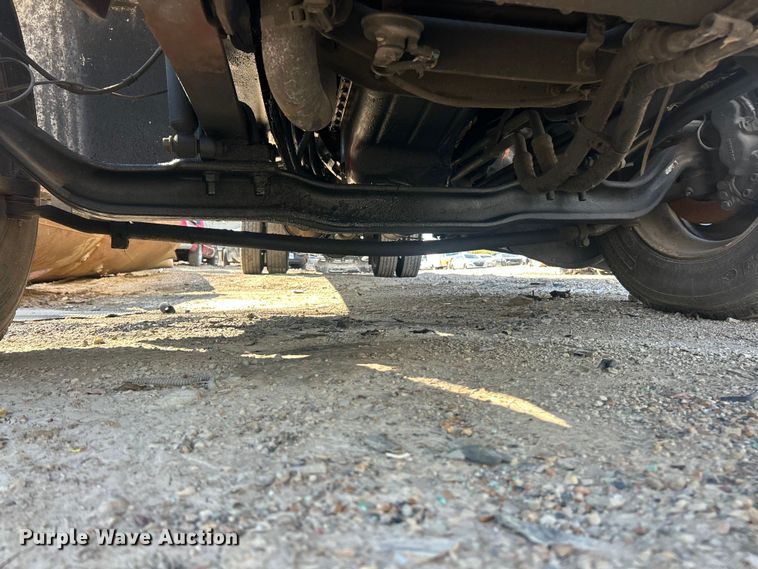 image for item FC5387 2017 International 4300 SBA box truck
