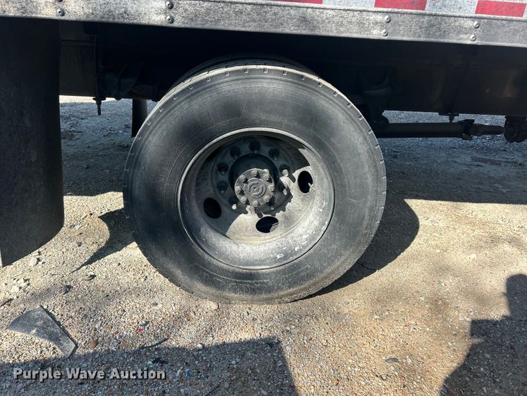 image for item FC5387 2017 International 4300 SBA box truck