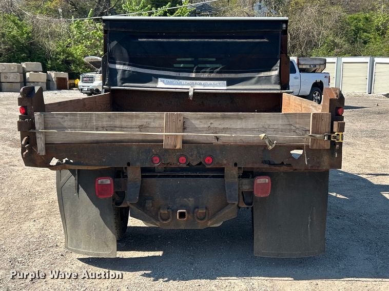 image for item FC5399 2007 Chevrolet Silverado 3500HD dump bed pickup truck