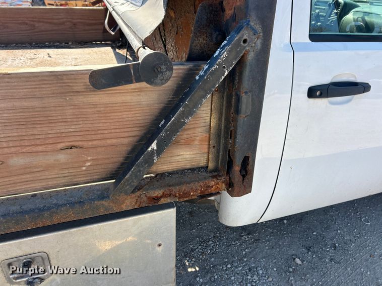 image for item FC5399 2007 Chevrolet Silverado 3500HD dump bed pickup truck