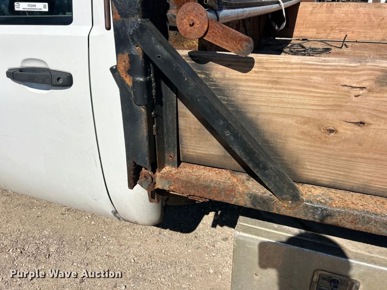 image for item FC5399 2007 Chevrolet Silverado 3500HD dump bed pickup truck