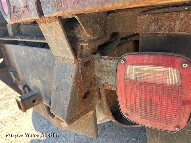 image for item FC5399 2007 Chevrolet Silverado 3500HD dump bed pickup truck