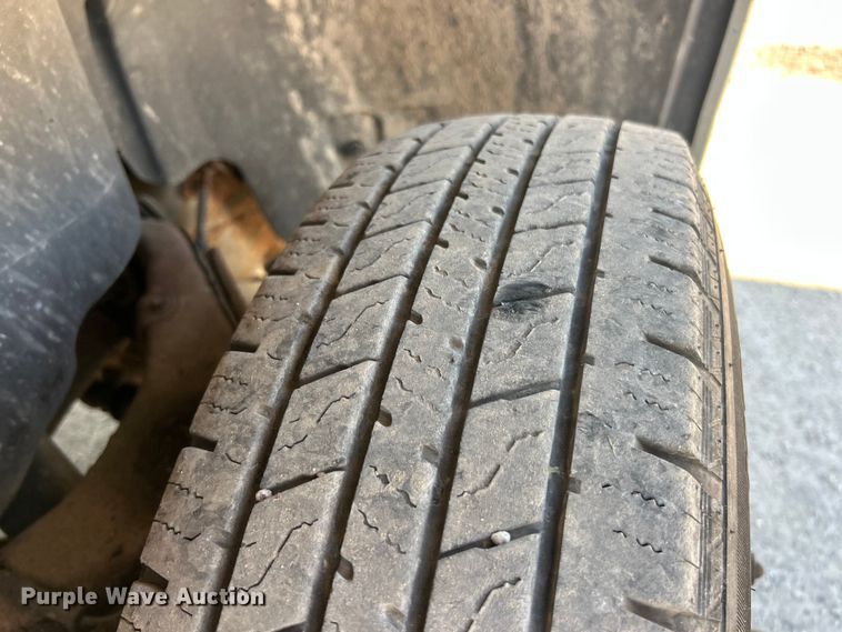 image for item FC5399 2007 Chevrolet Silverado 3500HD dump bed pickup truck