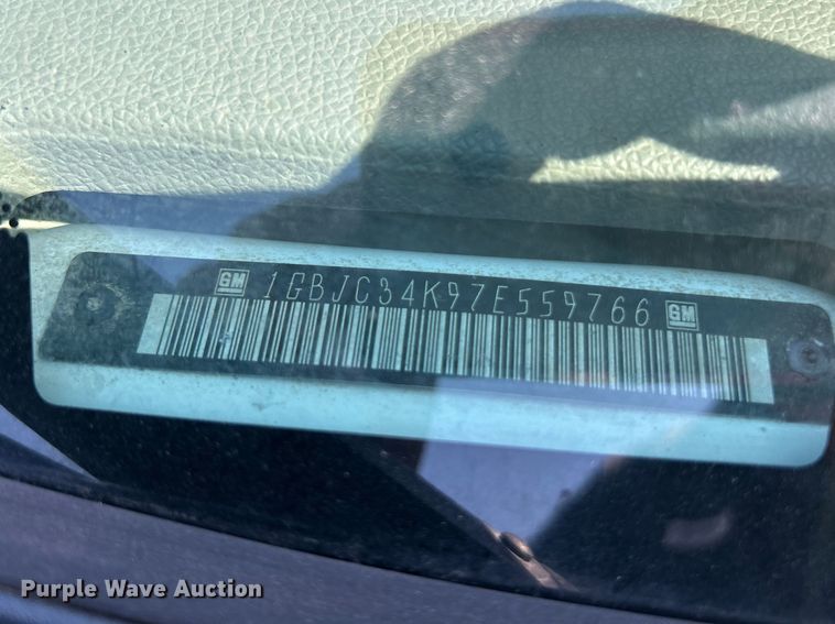 image for item FC5399 2007 Chevrolet Silverado 3500HD dump bed pickup truck