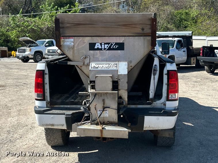 image for item FC5400 2011 GMC Sierra 2500HD Denali  Crew Cab pickup truck