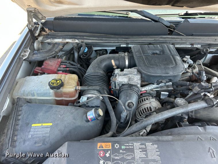 image for item FC5400 2011 GMC Sierra 2500HD Denali  Crew Cab pickup truck