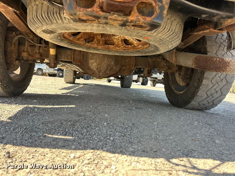 image for item FC5400 2011 GMC Sierra 2500HD Denali  Crew Cab pickup truck