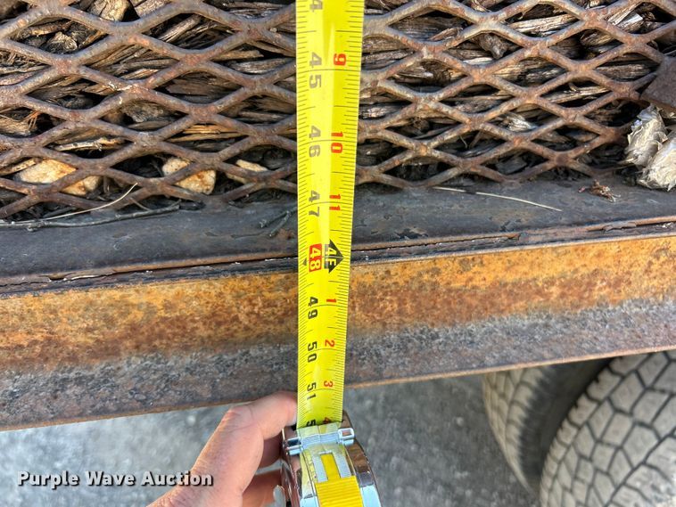 image for item FC5401 2005 Chevrolet Silverado 3500 Ext. Cab dump bed pickup truck