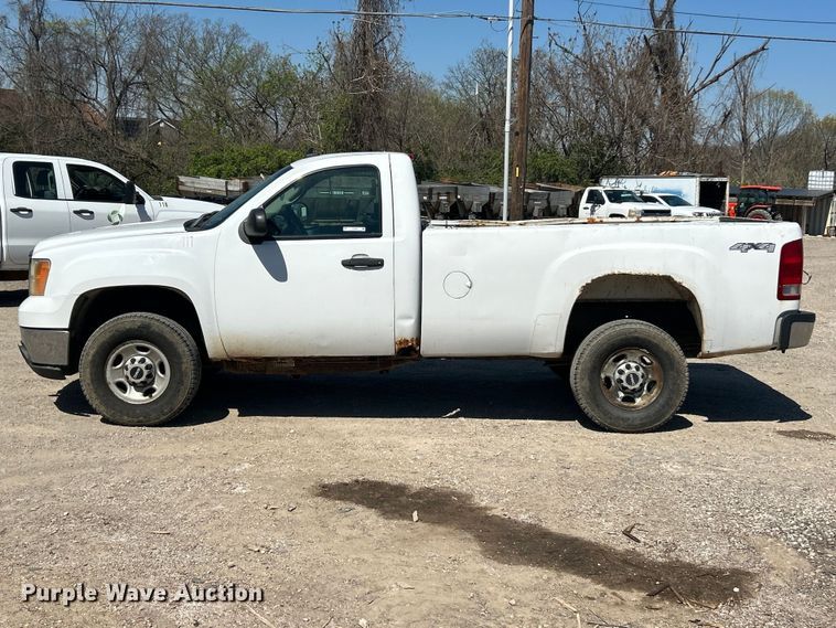 image for item FC5402 2008 GMC Sierra 2500HD pickup truck