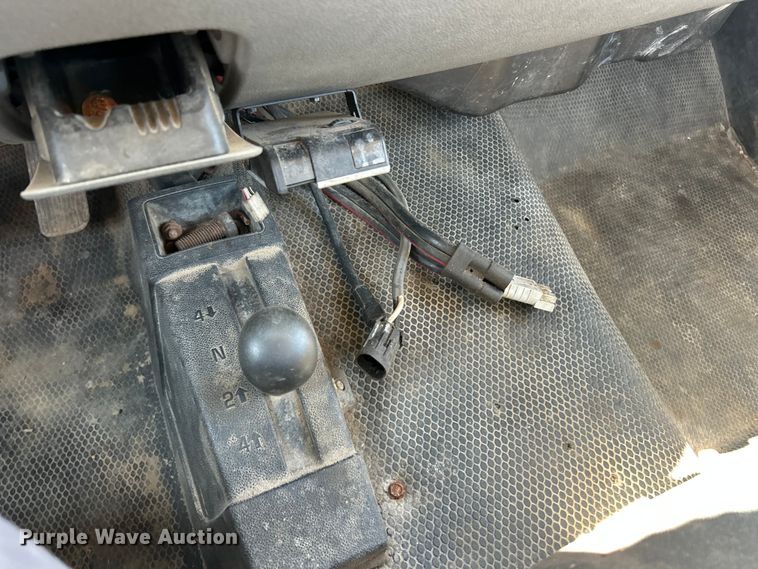 image for item FC5402 2008 GMC Sierra 2500HD pickup truck